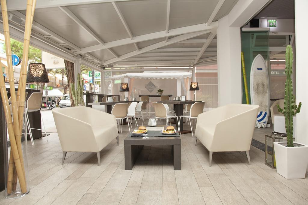 Hotel Helvetia Lido di Jesolo Exterior photo